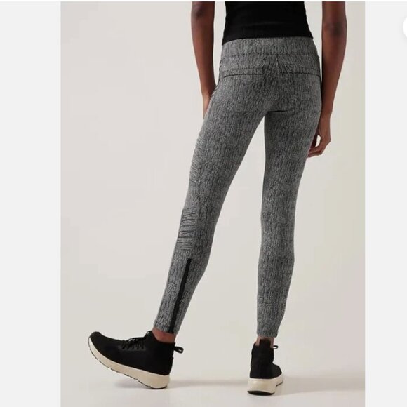 Athleta Delancey Textured Moto Leggings Braiden Black Fitted Pants XL - Picture 3 of 6